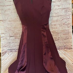 Medium - Eggplant Vera Wang dress